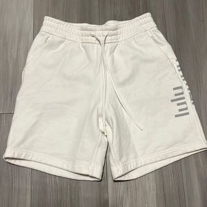 Lululemon lounge shorts